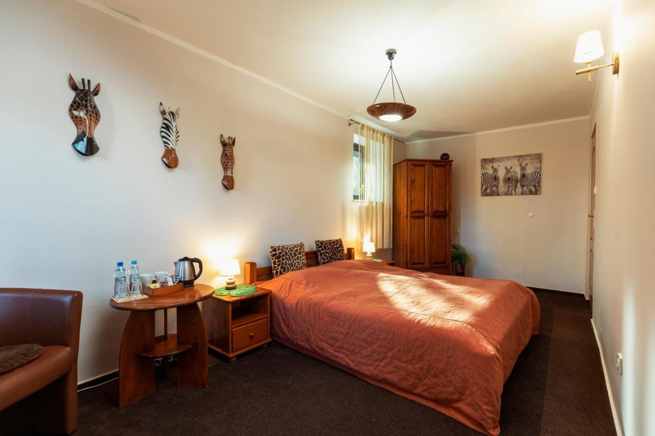 Villa Toscania-Check In 24H พอซนาน ภายนอก รูปภาพ