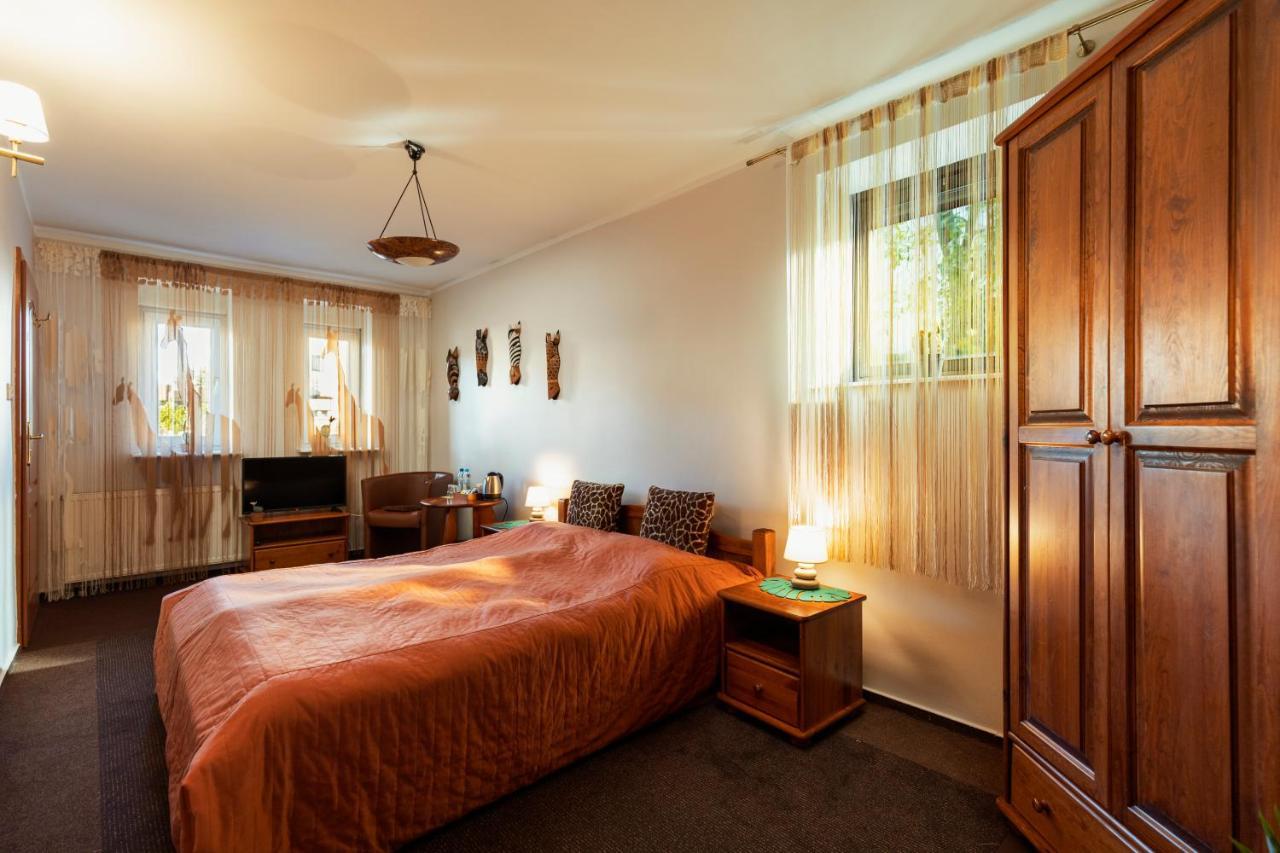 Villa Toscania-Check In 24H พอซนาน ภายนอก รูปภาพ